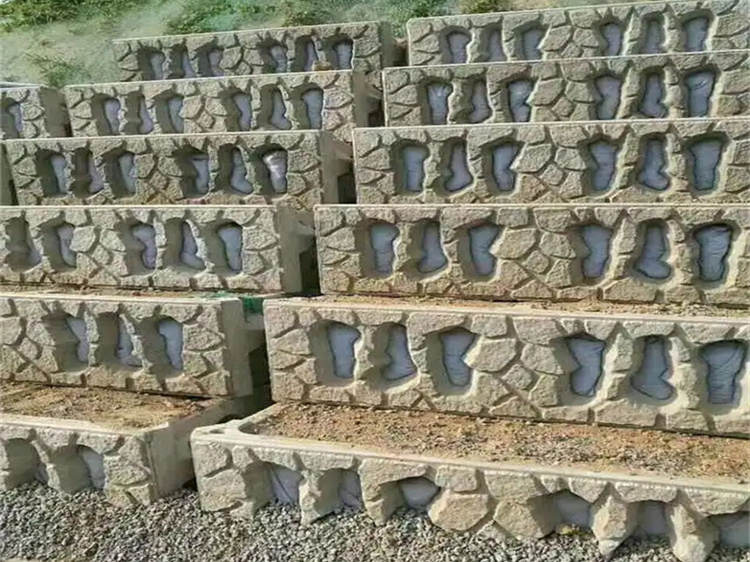 生態(tài)護(hù)坡框