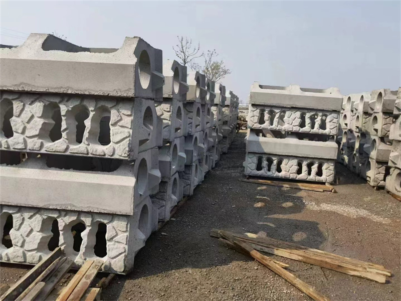 生態(tài)護(hù)坡框